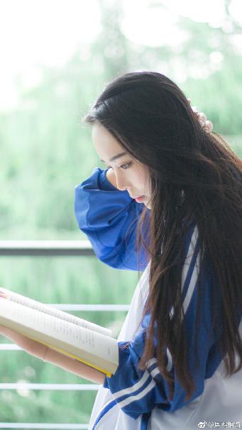 红楼梦电影徐锦江